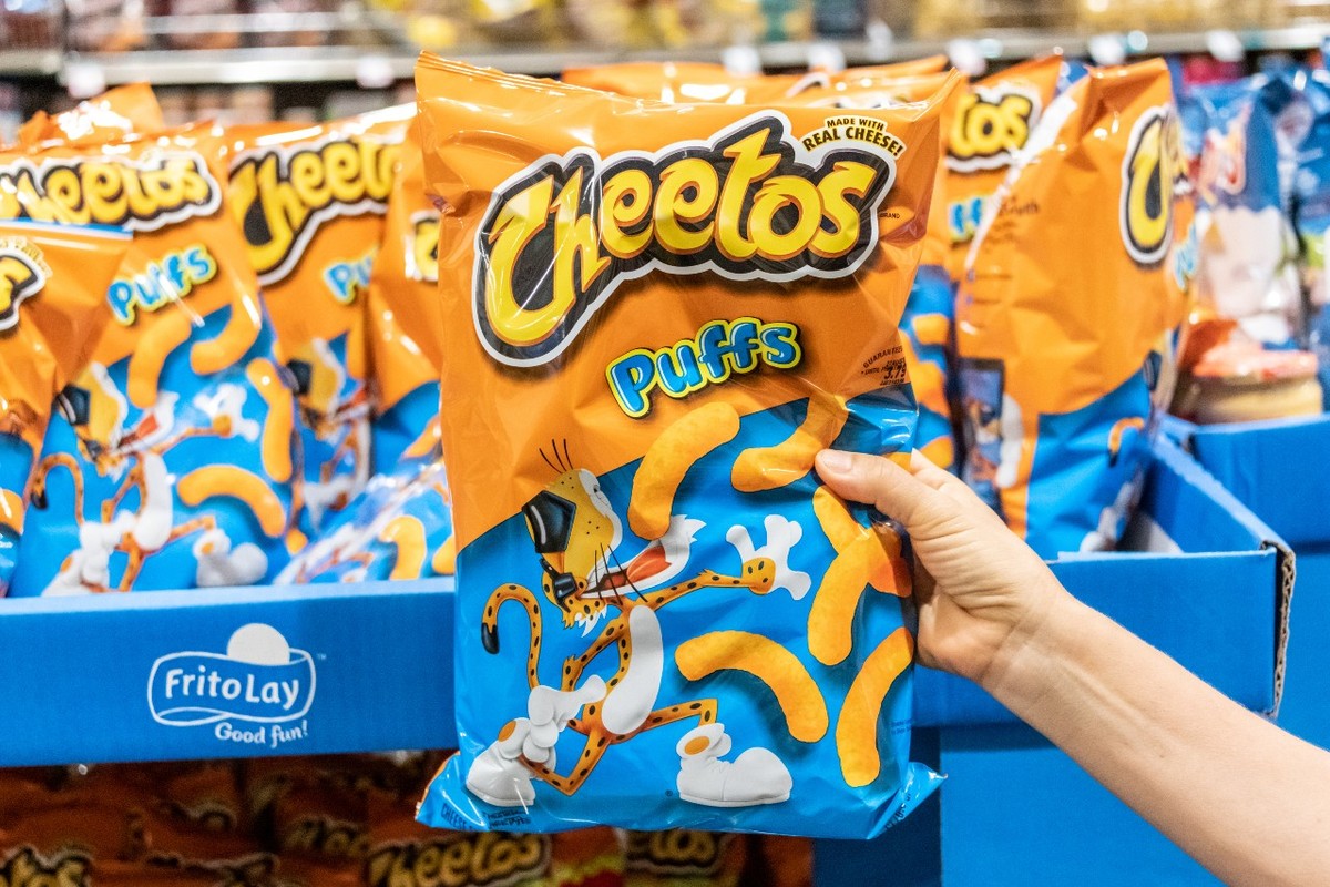Chester, la emblemática imagen de la marca de frituras Cheetos, desaparecerá de los empaques. (Shutterstock)