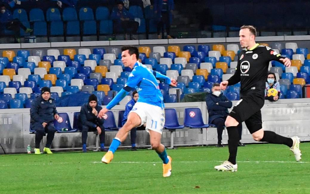 Gol de Hirving Lozano ante Spezia (EFE)