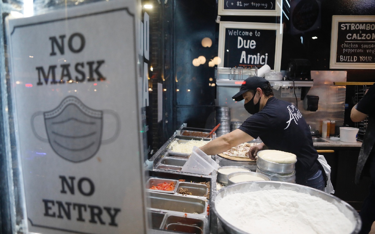 Preparativos en Tampa, Florida para el SuperBowl en medio de la pandemia. (AFP)