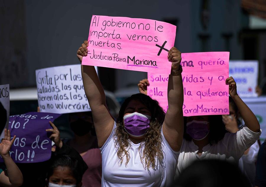 En Chiapas, protestan por feminicidio de la médico Mariana Sánchez| EFE
