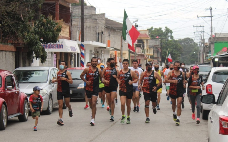 Trotan por la Candelaria