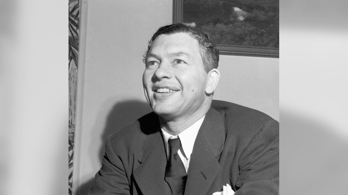 Earl Curly Lambeau (AP)