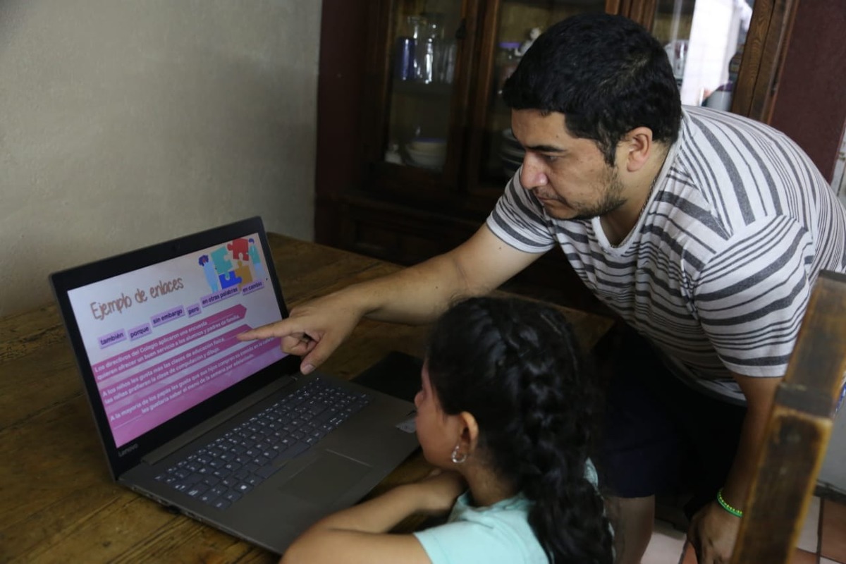 Inicia en Puebla la preinscripción de más de 188 mil niños, niñas y adolescentes. (Jaime Zambrano)