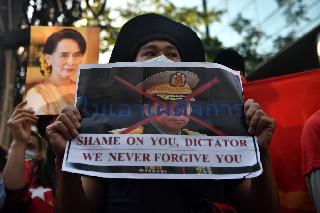 En zonas como Tailandia también se han registrado protestas ante el golpe de Estado en Birmania. | AFP