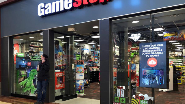 Sube 11% la plata por el fenómeno GameStop