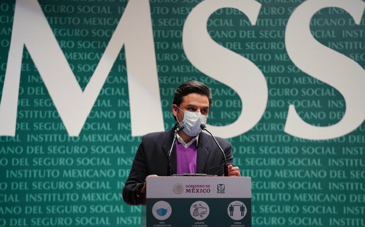 El director del IMSS, Zoé Robledo, durante una conferencia de prensa. (Cuartoscuro)