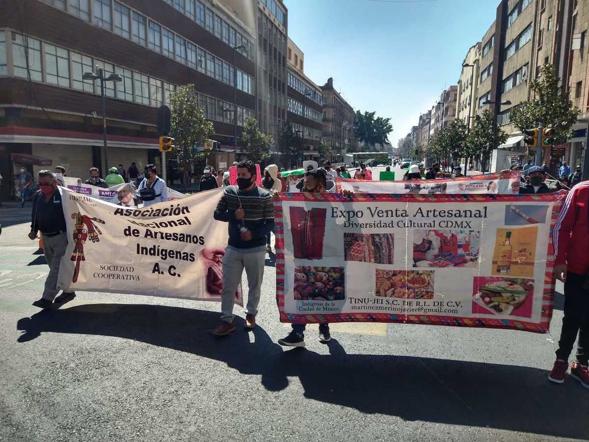 Debido al semáforo rojo y las restricciones sanitarias no han podido trabajar | César Velázquez