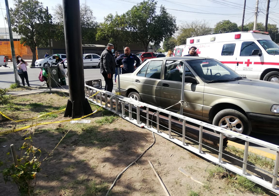 El trabajador terminó con una fractura en una de sus piernas. (Notivox Digital)