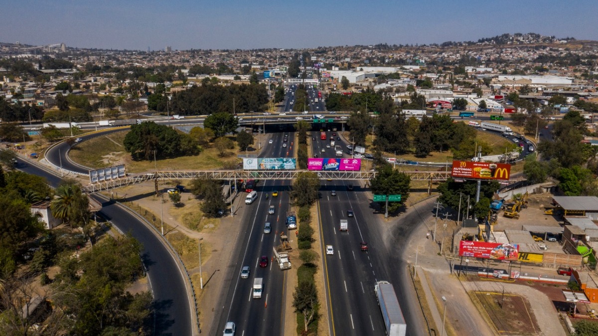 Carretera a Chapala en Jalisco (Twitter @jalisco_sct)