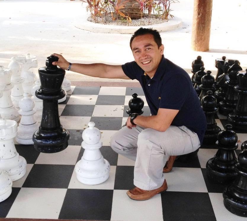 Ignacio Villalobos Cisneros es un sobreviviente del cáncer. (Cortesía)