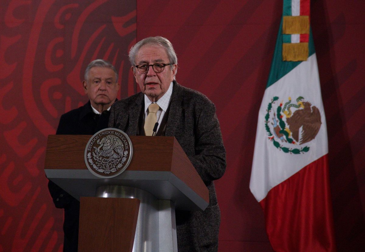 El secretario de Salud, Jorge Alcocer, junto al presidente López Obrador. (Cuartoscuro / Archivo)