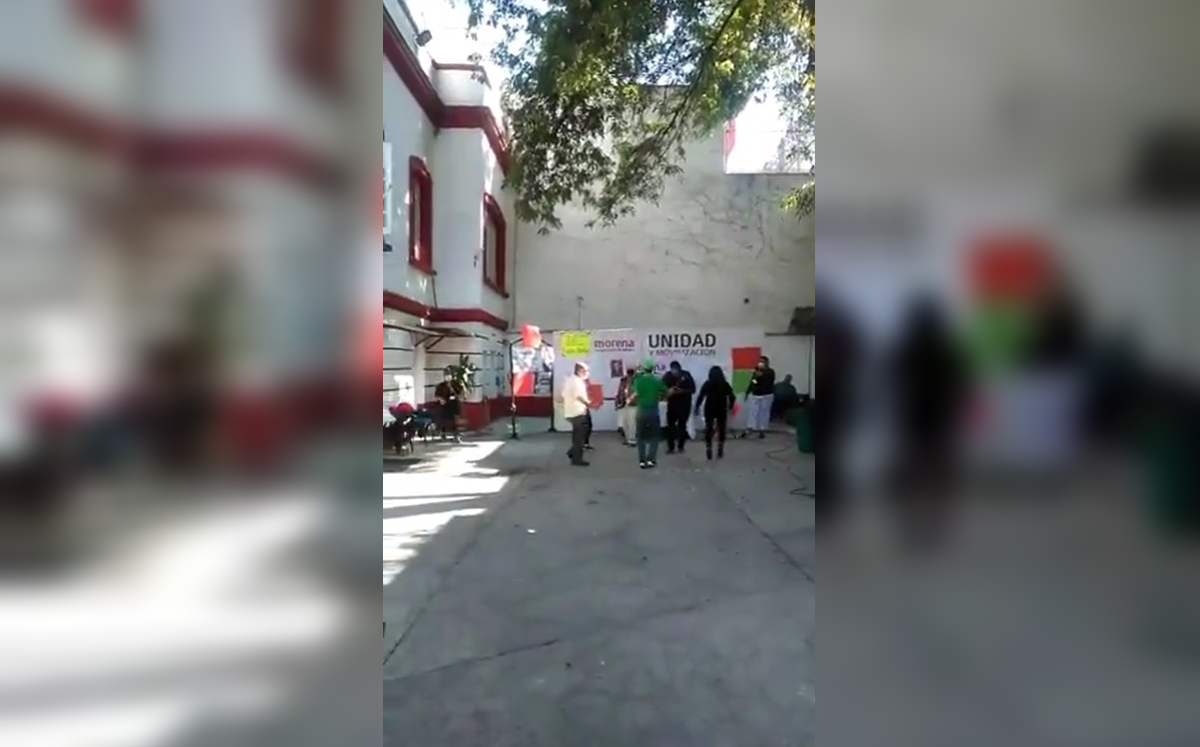 Desde 'Payaso de rodeo' hasta canciones de Selena Quintanilla, los militantes bailan sin distancia social. (Especial)