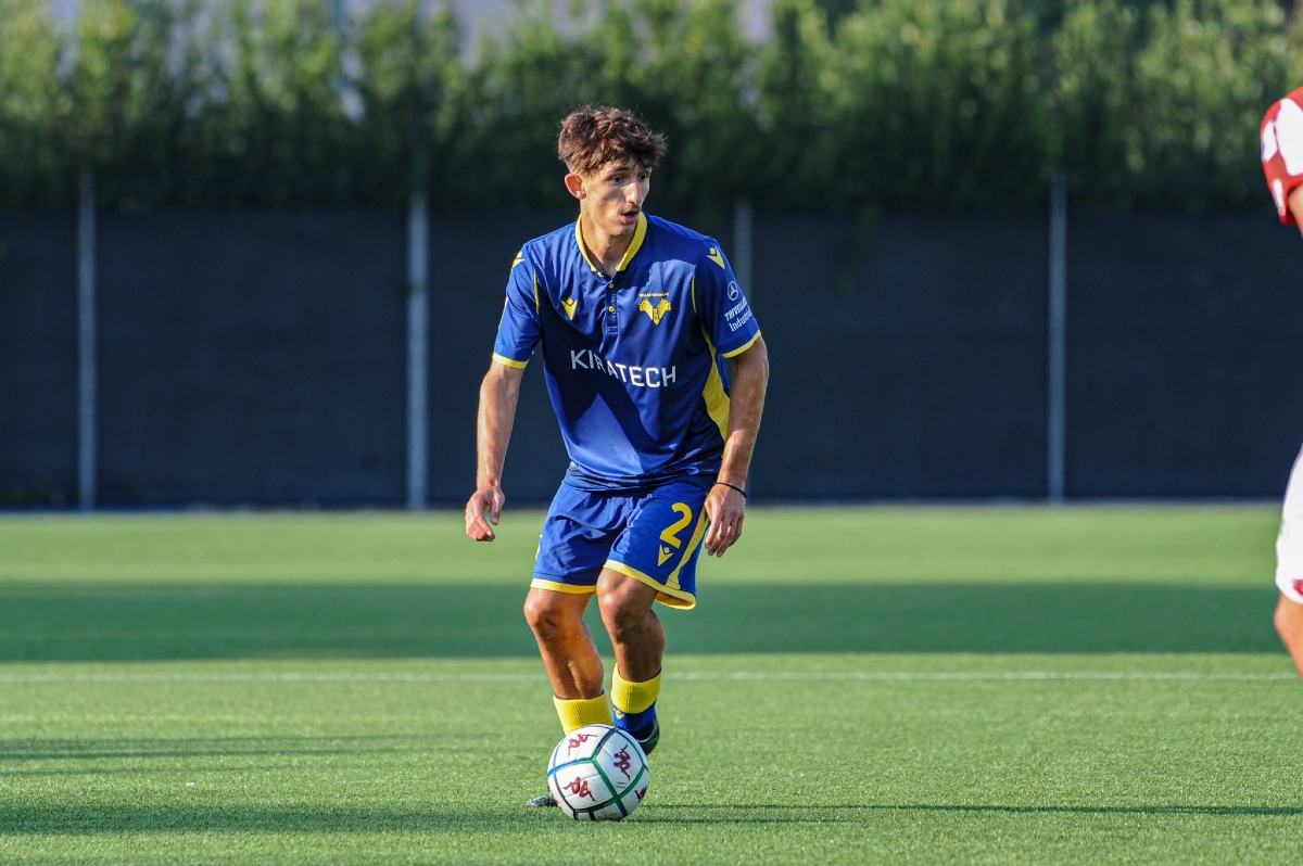 Andrea Gresele, canterano del Hellas Verona (Twitter @HellasVeronaFC)