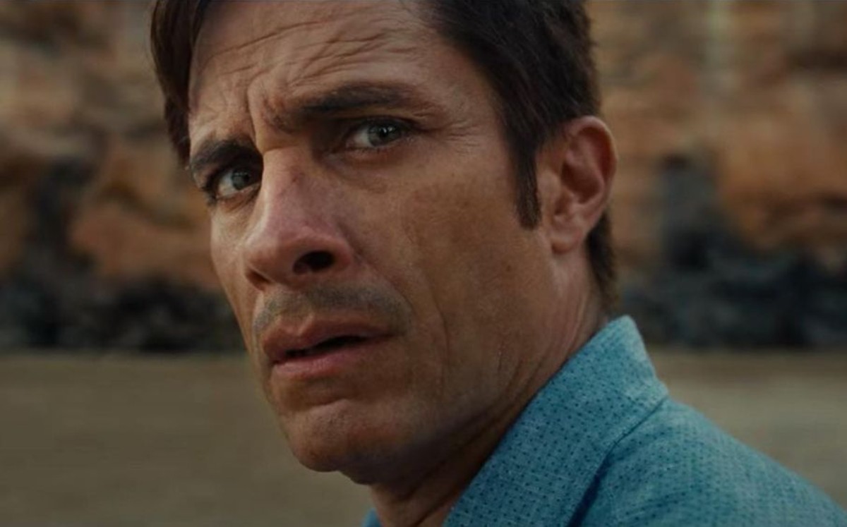 Gael García viaja a una isla maldita en tráiler de 'Old' (Captura).