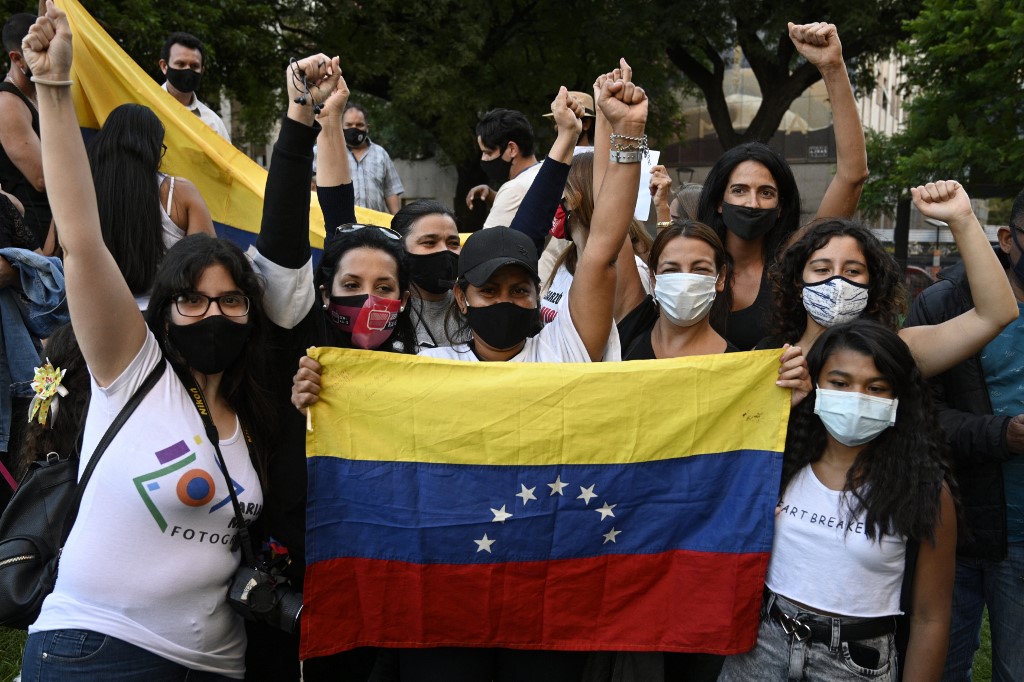 Millones de venezolanos se han movido por toda Sudamérica para huir de la pobreza en su país. (AFP)