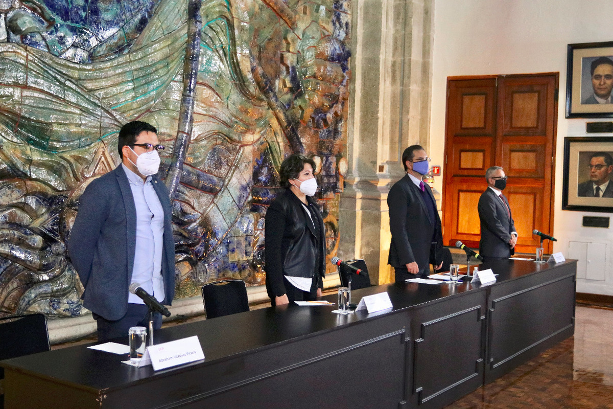 A la ceremonia acudieron Esteban Moctezuma Barragán y Delfina Gómez | Especial