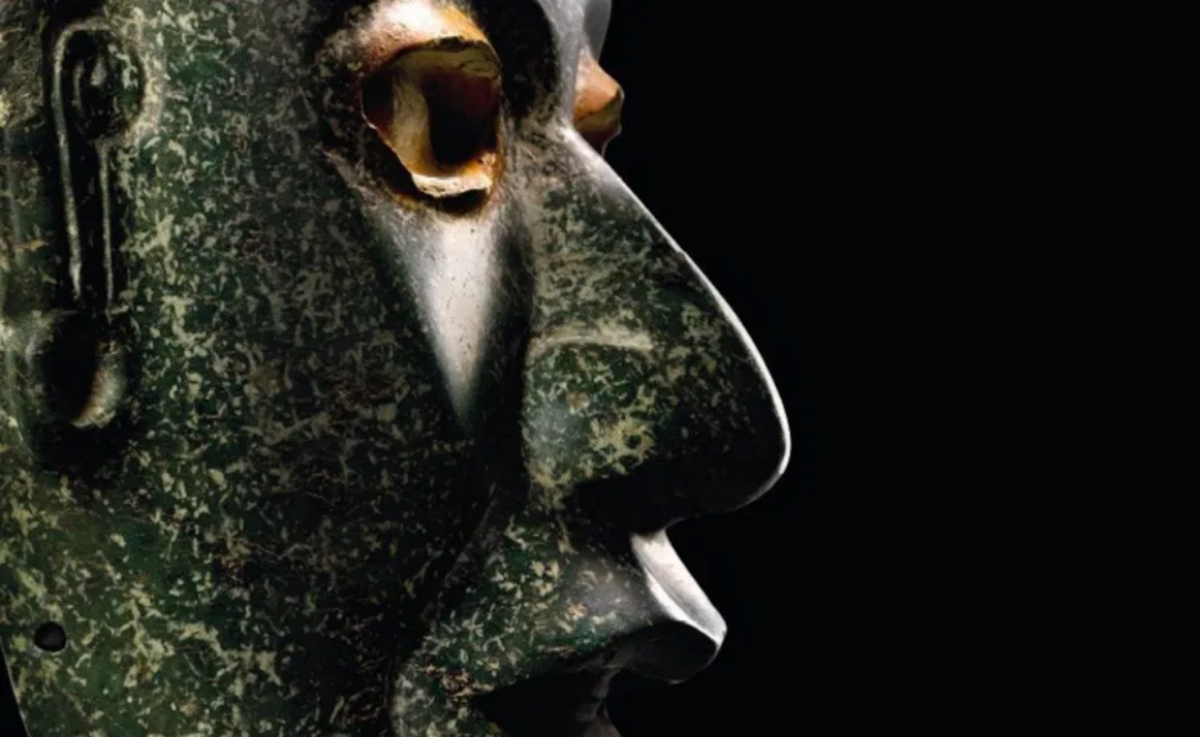 La máscara teotihuacana de origen apócrifo se vendió en más de 437 mil euros. (Foto: Christie's)