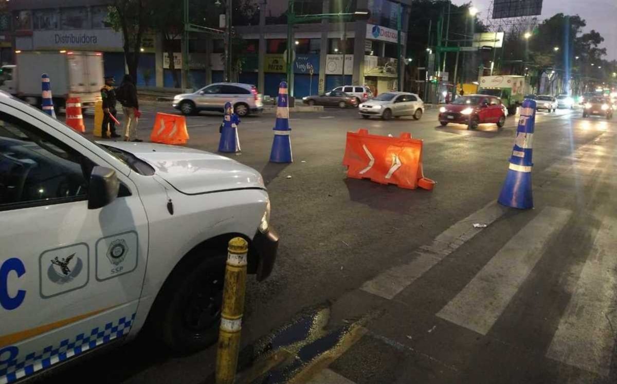 Amplían cierres en Eje Central por plantón de comunidad de Oaxaca