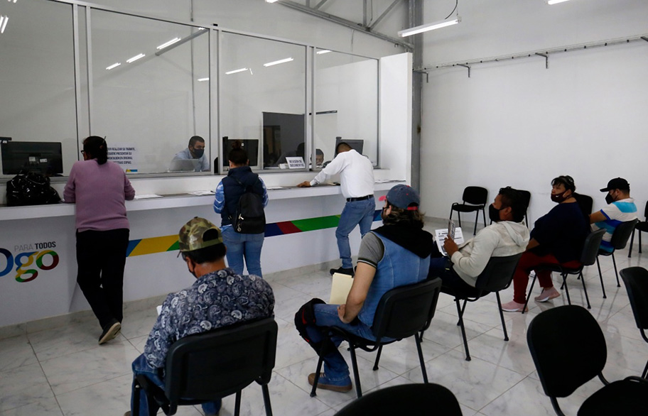 Recaudación de rentas en Lerdo. (Rolando Riestra)