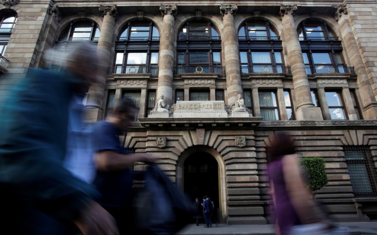 Banxico recorta su tasa de interés a 4%, su primera reducción del año