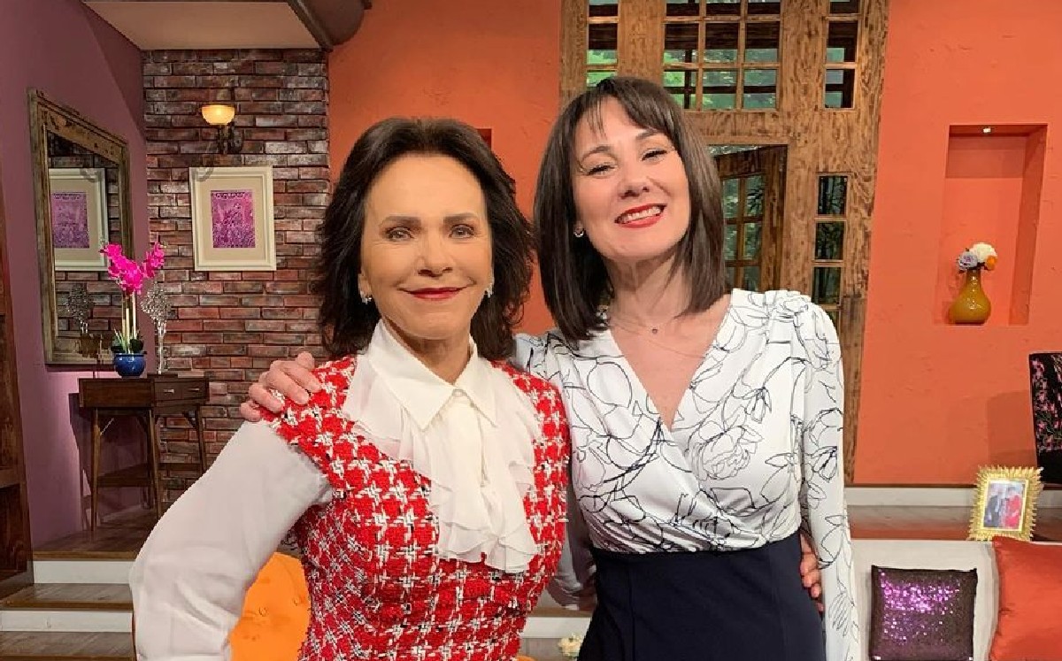 La conductora sorprendió al aparecer en el programa. (Instagram)