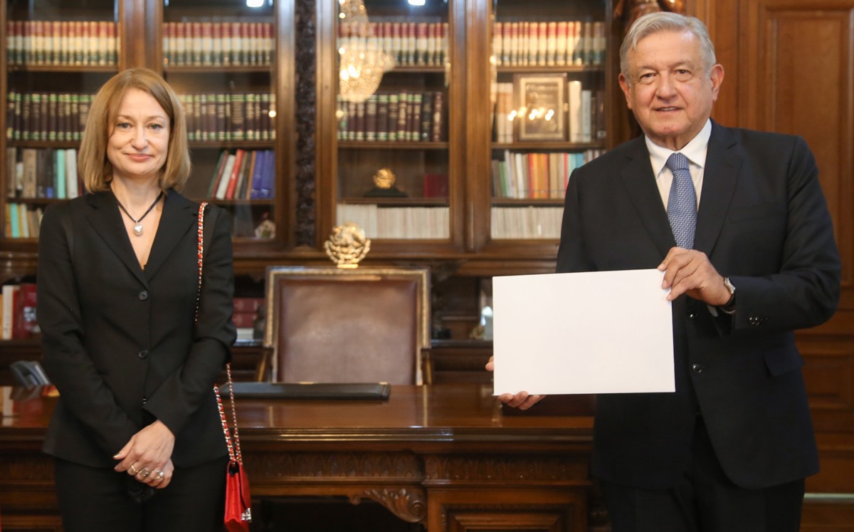 López Obrador se reunió con los embajadores en Palacio Nacional. | Twitter