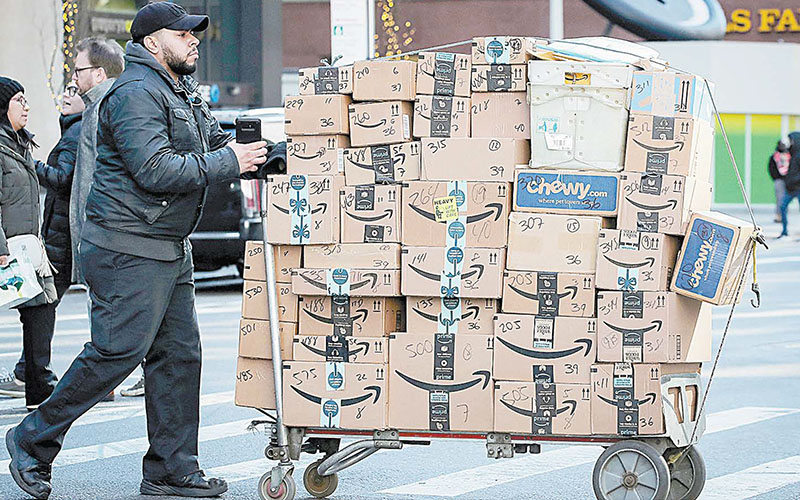 Millones de comercios independientes esperan llenar los nichos. (Brendan McDermid/Reuters)