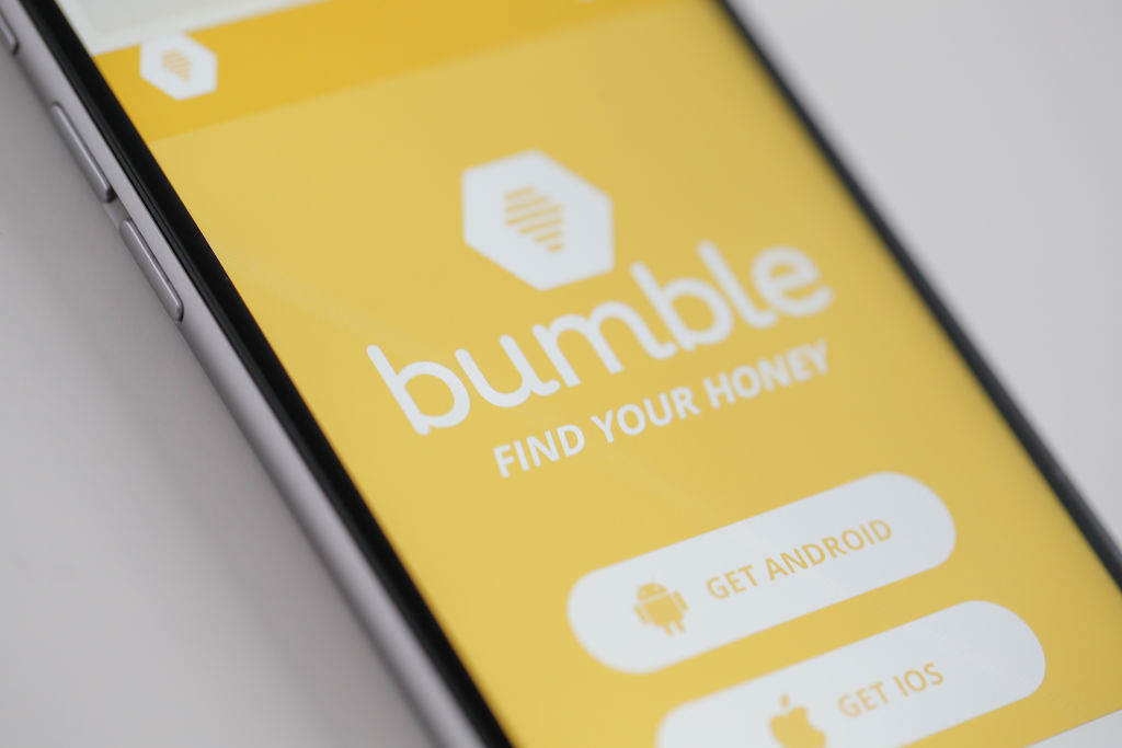 Suben acciones de Bumble: qué es y por qué es tendencia en EU, Foto: Jaap Arriens/NurPhoto vía Getty Images