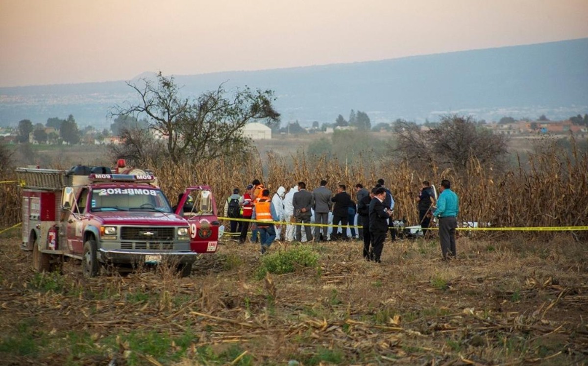 Hay 5 órdenes de aprehensión pendientes por caída de helicóptero de Martha Erika Alonso: Barbosa