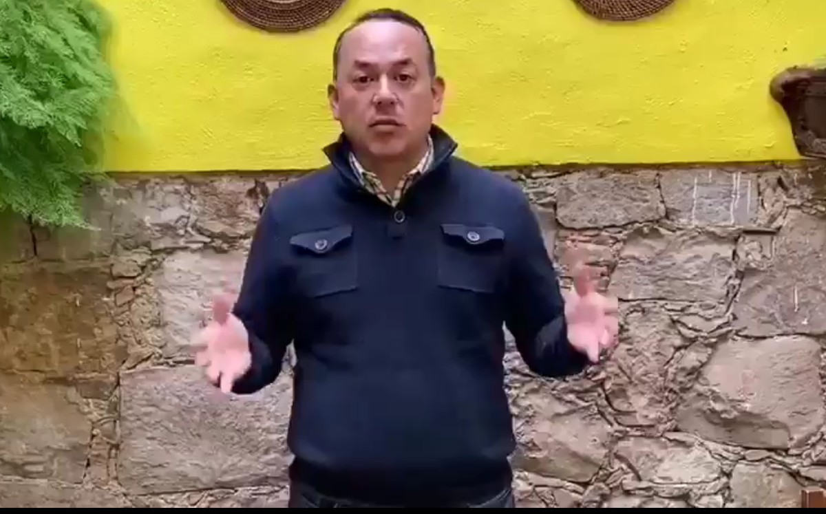 El senador Bermúdez cuestionó la disculpa del director de Pemex por los contratos recibidos por la prima de AMLO. (Twitter)