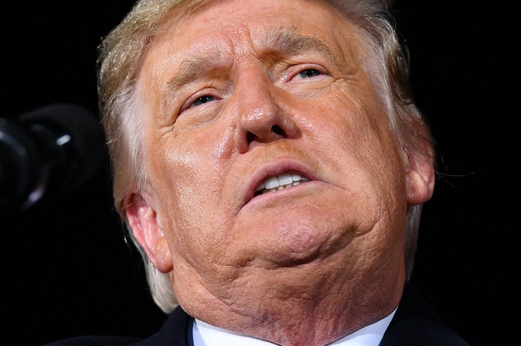 Donald Trump fue absuelto en su segundo juicio político por falta de votos. (AFP)