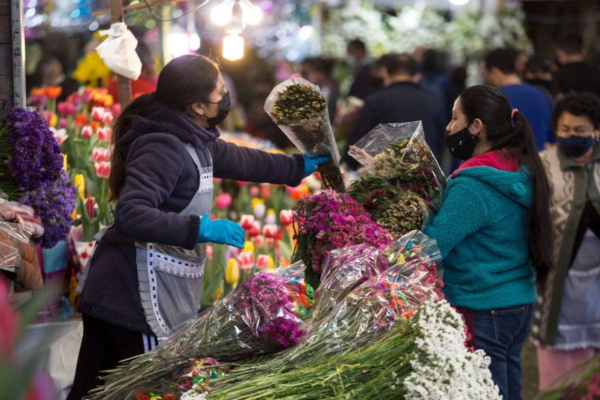 Mercado de Jamaica a un día de San Valentín | Jesús Quintanar