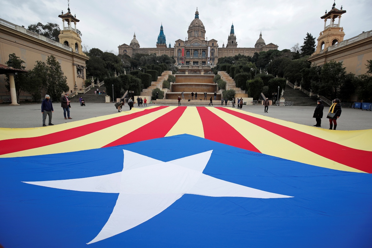 Los independentistas sumaron más escaños en las elecciones regionales de Cataluña. (Reuters)