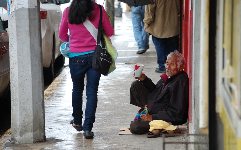 Personas en situación de calle se niegan a ser trasladados a los albergues. (Archivo)