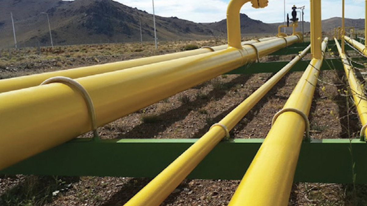 Ante bajas temperaturas en EU, Texas suspende suministro de gas natural a la CFE