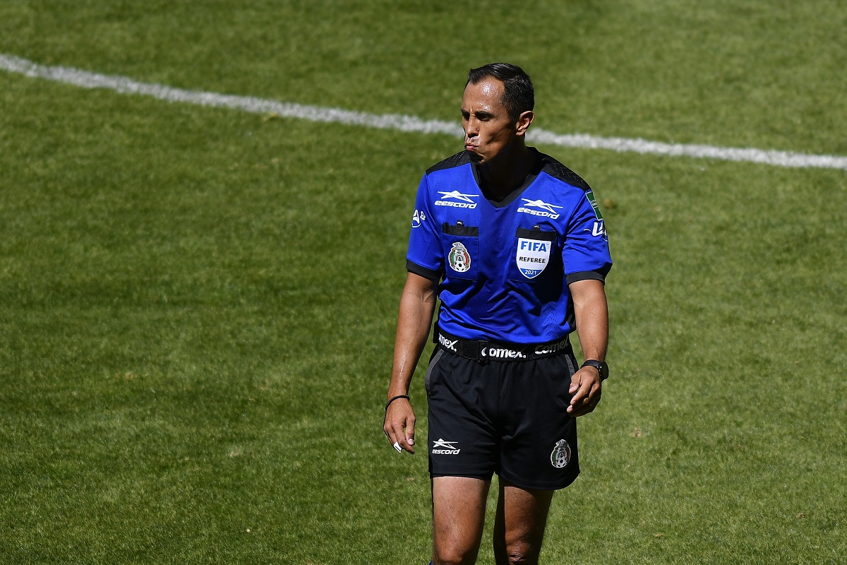 Luis Enrique Santander, árbitro del Toluca vs Pumas (Imago7)