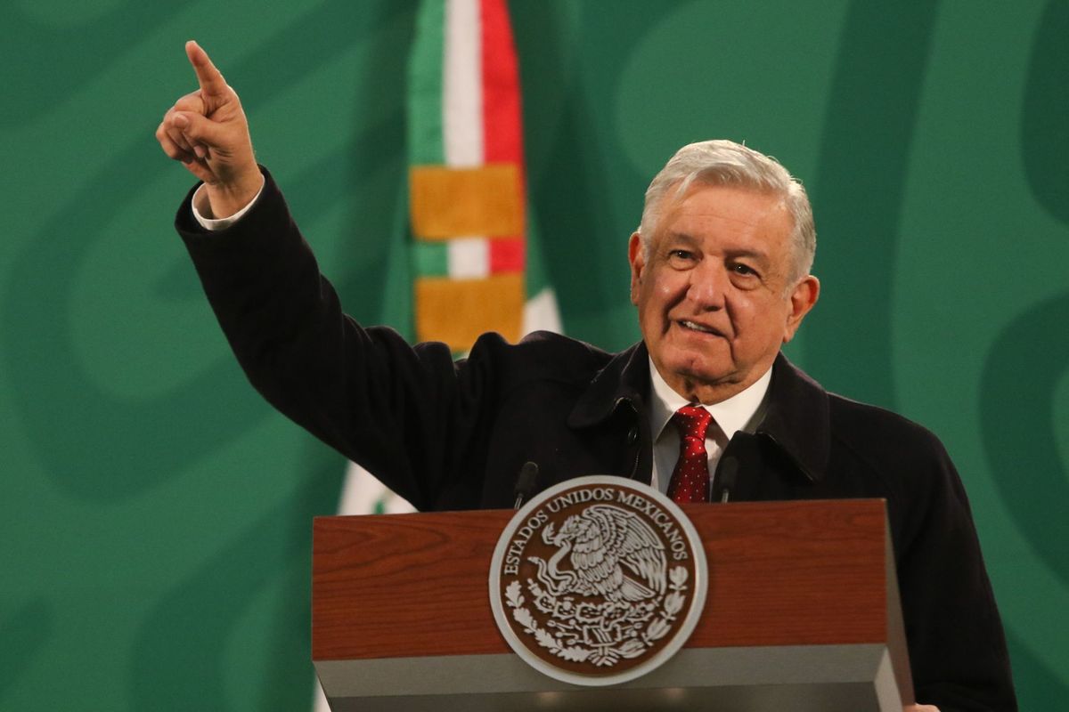 El presidente López Obrador agradeció el trabajo de Esteban Moctezuma en la SEP. (Cuartoscuro)