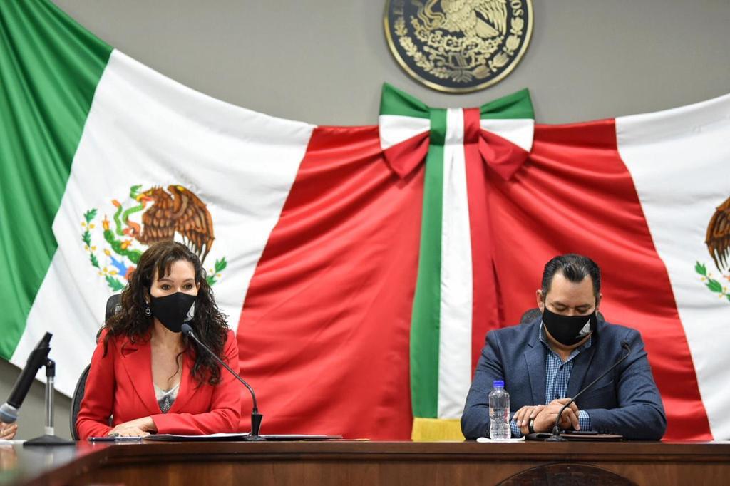 Asael Hernández y María Luisa Pérez Perusquía. (Cortesía)