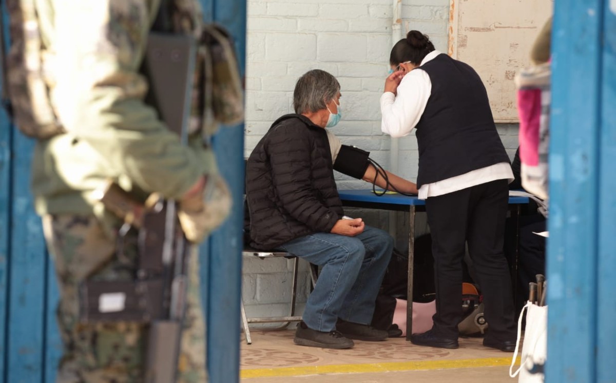 Este 16 de febrero se aplicaron 101 mil 598 vacunas contra coronavirus en México. (Jesús Quintanar)