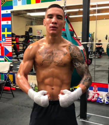 Oscar Valdez toma apuestas como motor para salir con la mano en alto (Especial)