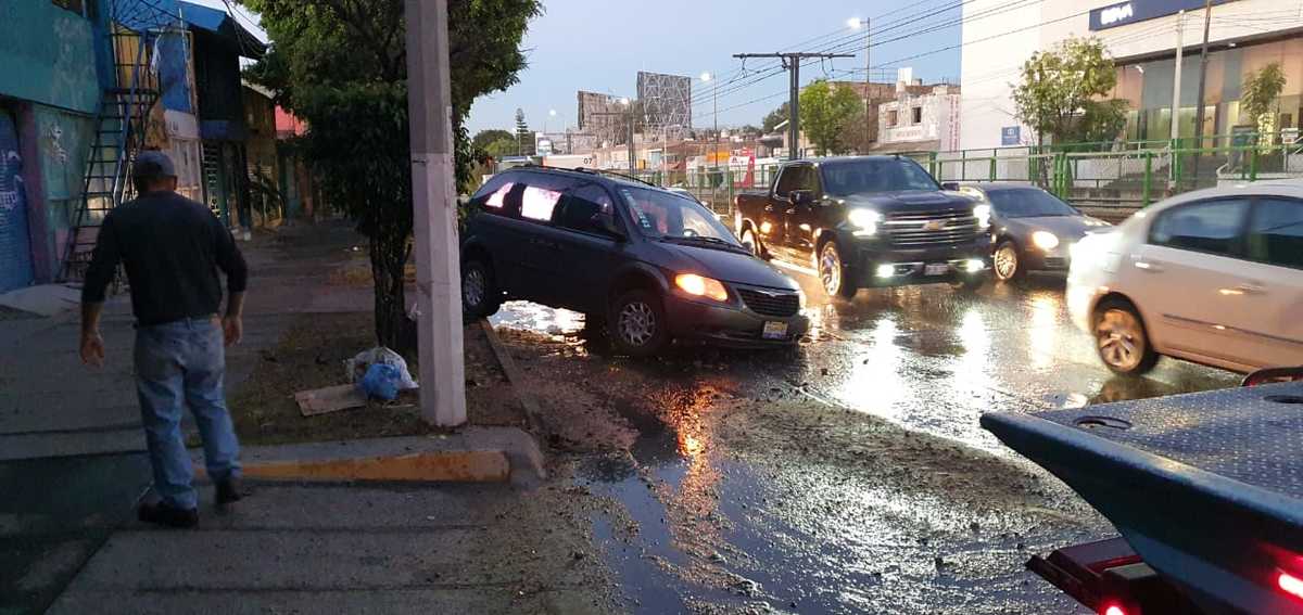 Vecinos del lugar aseguran ya haber realizado el reporte (Juan Carlos Munguía)