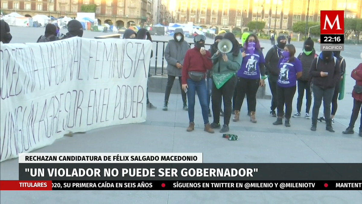 En Zócalo de CdMx, mujeres protestan contra candidatura de Félix Salgado