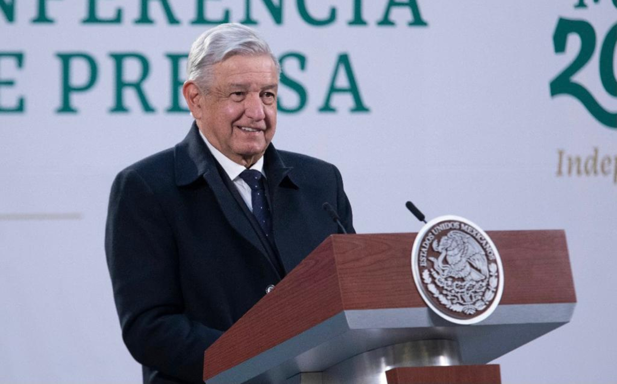 El mandatario en Palacio Nacional durante su conferencia mañanera de hoy. (Cortesía)