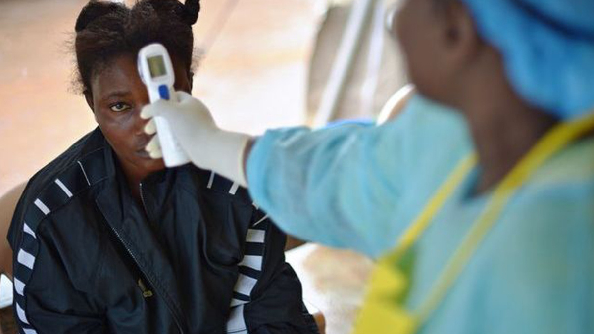 OMS alerta a seis países africanos por brote de ébola