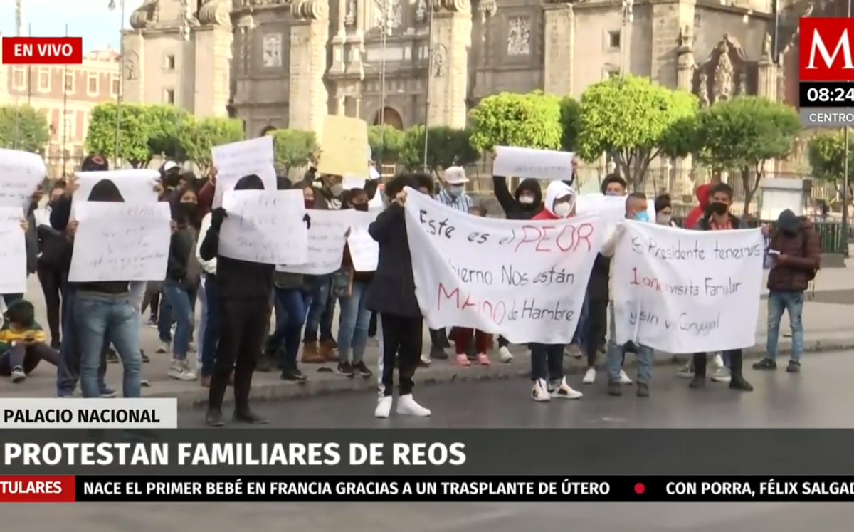 En Palacio Nacional, familiares de reos protestan por restricciones debido al covid