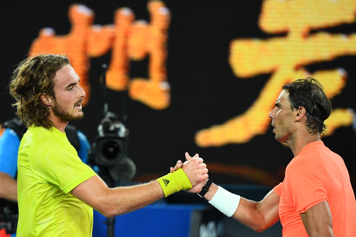 Stefanos Tsitsipas elimina a Rafael Nadal del Abierto de Australia (AFP)
