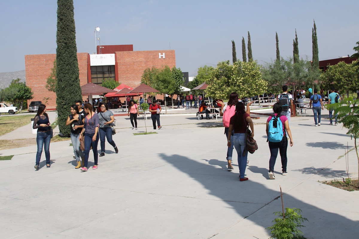 Tienen hasta el 31 de marzo para preinscribirse.  (Claudia Luévano)