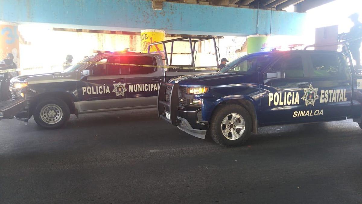 Elementos de la SSP acordonaron el área para el levantamiento del cuerpo. (Fanny Martínez)