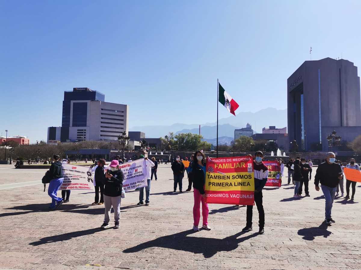 Los manifestantes fueron atendidos personalmente por el secretario de Salud. Foto: Jorge López