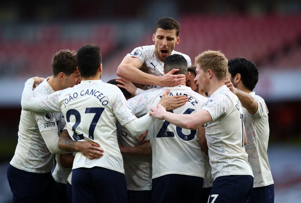 Manchester City superó al Arsenal en Londres (AFP)